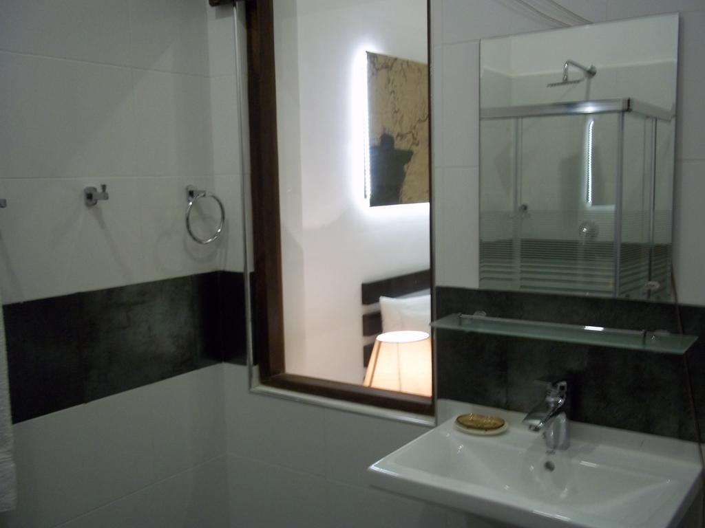 Sunrise Palace Negombo Exterior photo